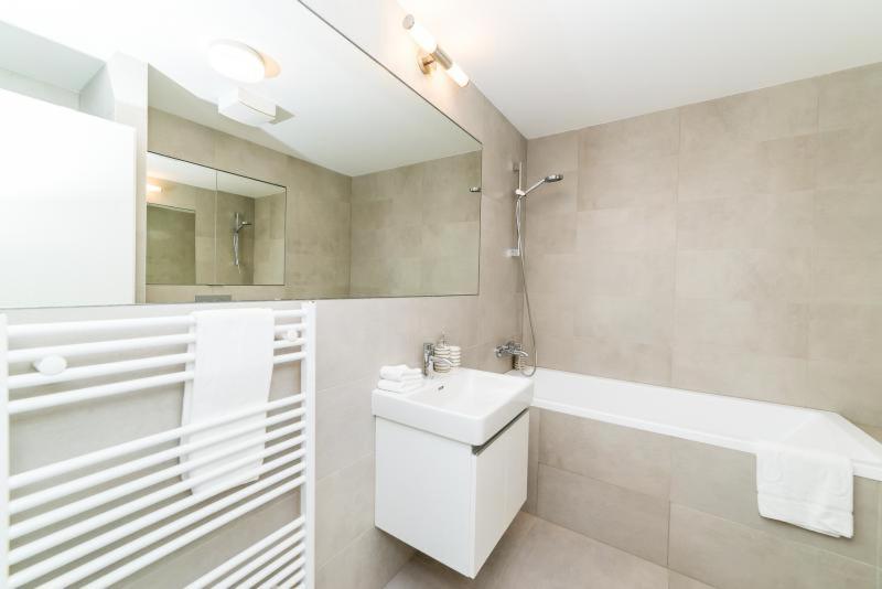 ברטיסלאבה City Castle Apartments Free Parking מראה חיצוני תמונה