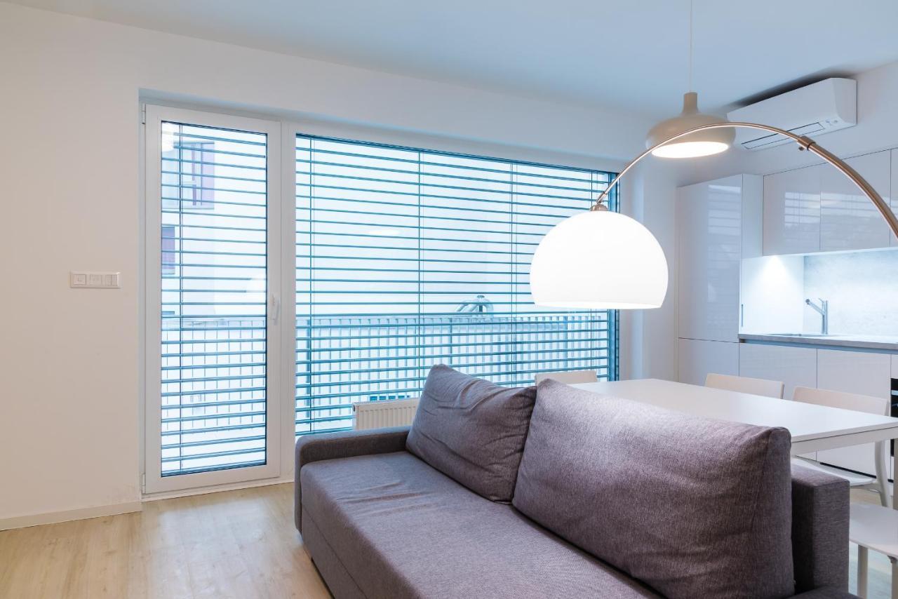 ברטיסלאבה City Castle Apartments Free Parking מראה חיצוני תמונה
