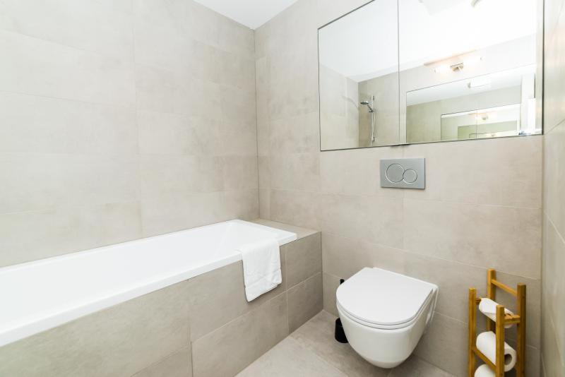 ברטיסלאבה City Castle Apartments Free Parking מראה חיצוני תמונה