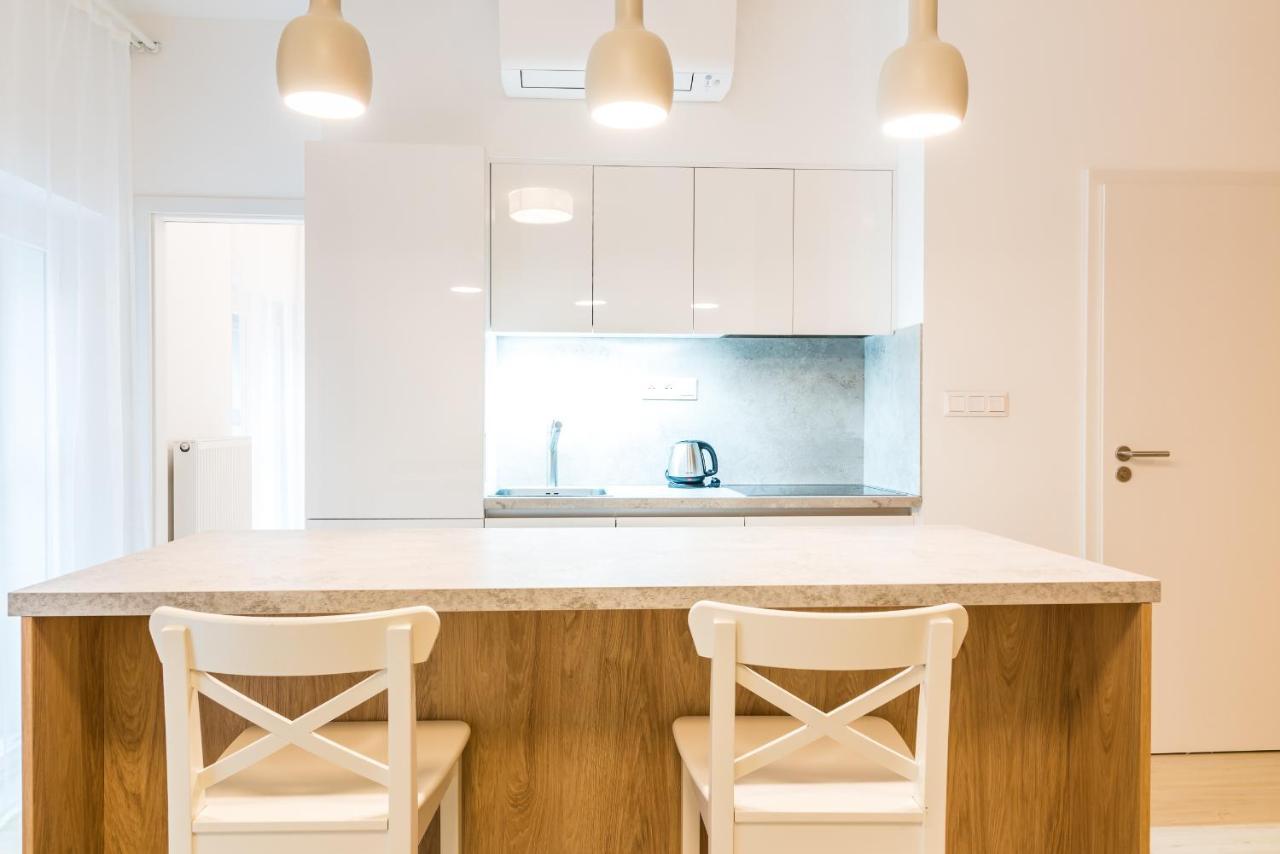 ברטיסלאבה City Castle Apartments Free Parking מראה חיצוני תמונה